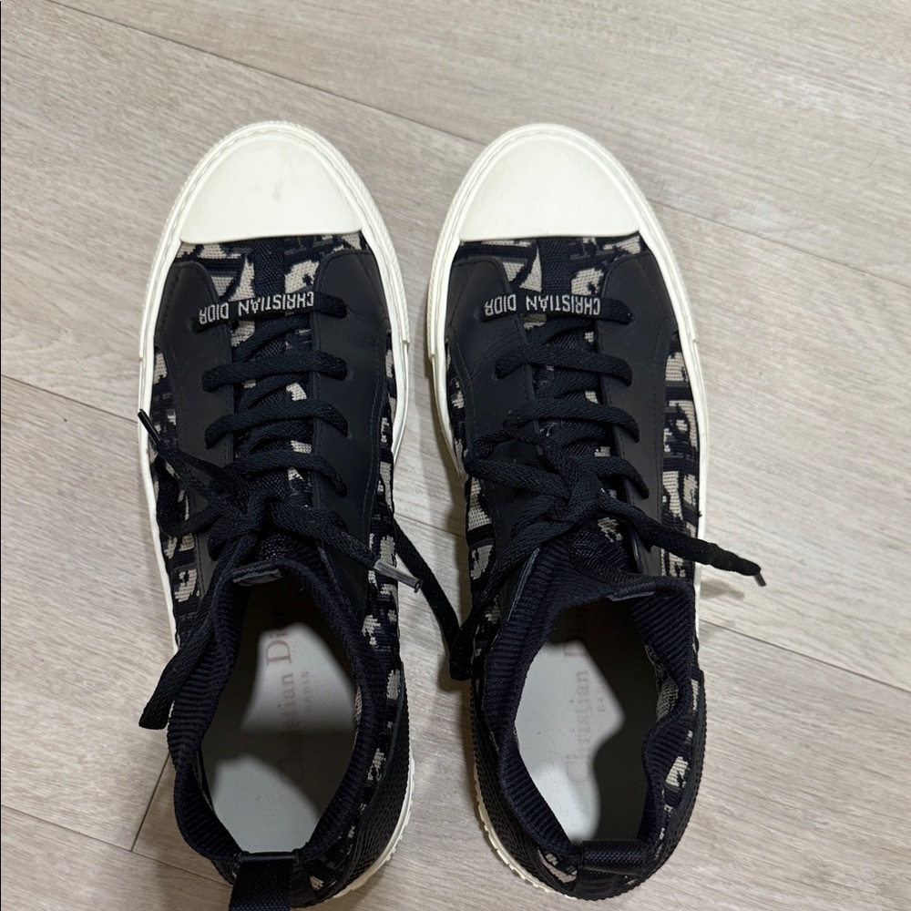 Dior Black and Cream Women's Sneakers - Picture 2 of 11
